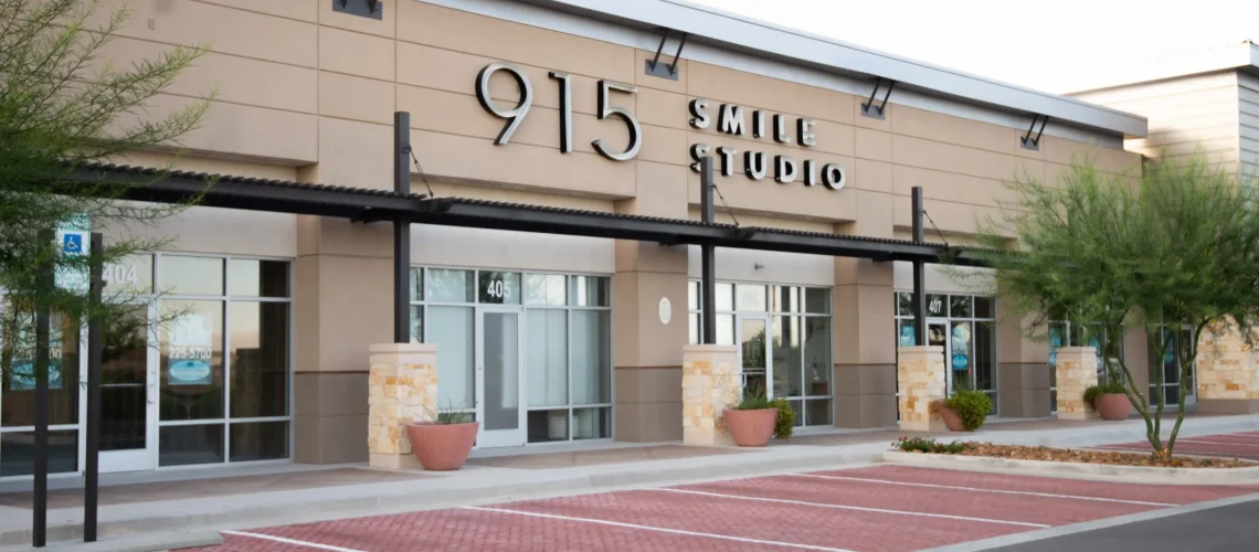 915 smile studio office photo